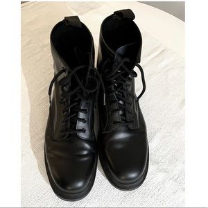 Men’s Dr. Martens Black Boots